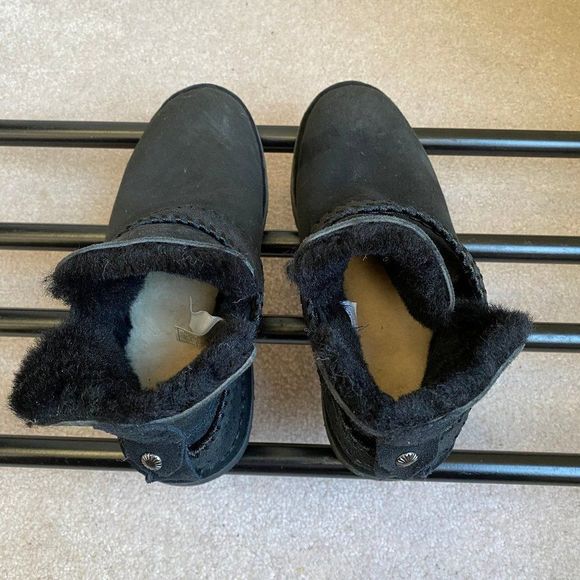 UGG Women 1012358 McKay Genuine Sheepskin Boots - NEW NWOB - Picture 6 of 9